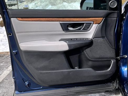 Used 2020 Honda CR-V Touring image 22