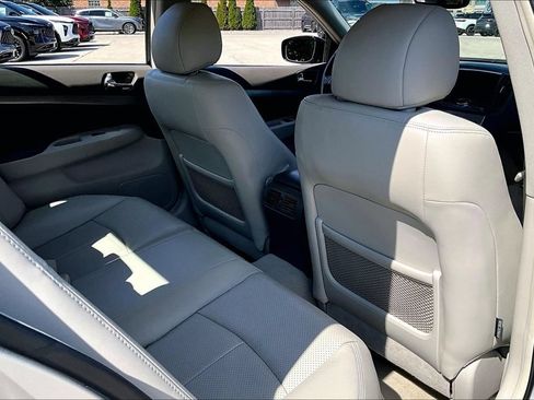 Used 2011 INFINITI G37 x Sedan w/ Premium Pkg AWD/4WD image 26