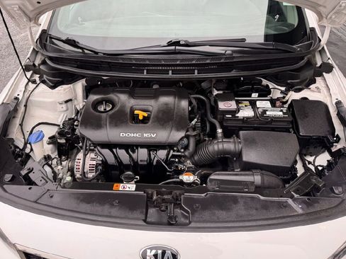 Used 2017 Kia Forte LX w/ LX Popular Package image 27