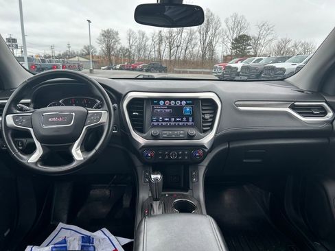 Used 2019 GMC Acadia SLT image 11