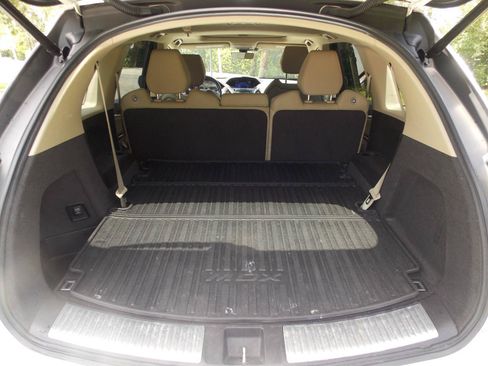 Used 2017 Acura MDX FWD w/ Technology Package image 12