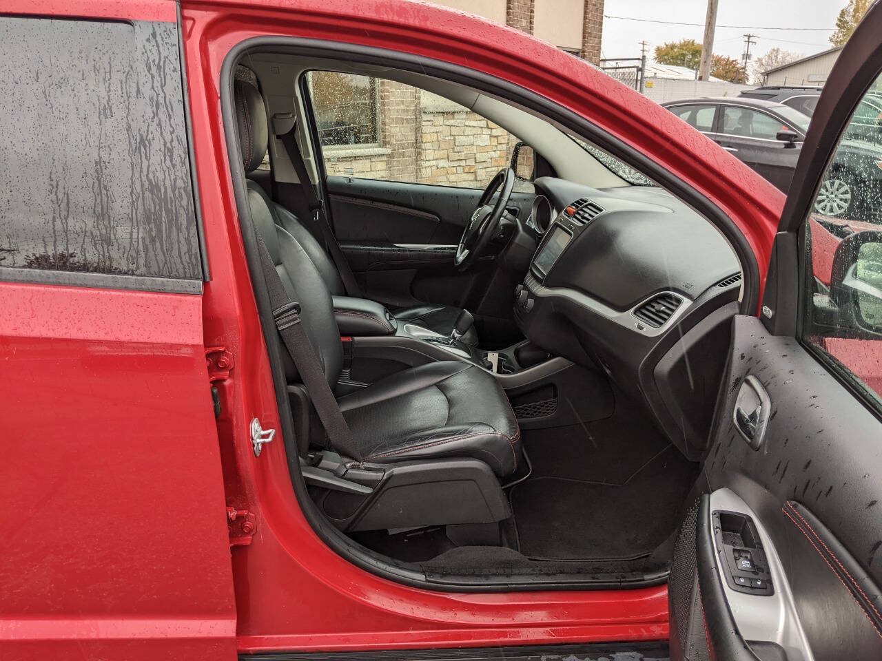 Used 2017 Dodge Journey GT w/ Driver Convenience Group FWD image 14
