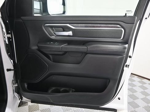 Used 2019 RAM 1500 Big Horn image 13