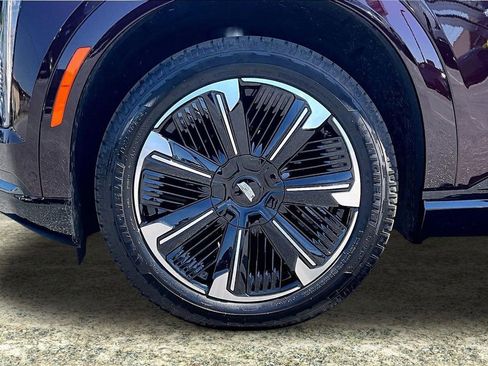 Certified 2025 Cadillac Escalade IQ Sport 2 image 34