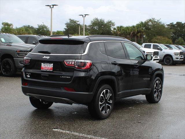 Certified 2023 Jeep Compass Limited AWD/4WD image 3