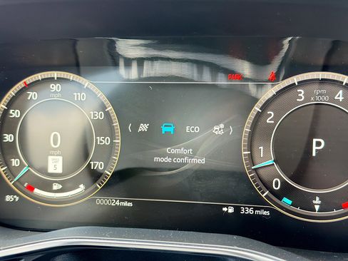 New 2026 Jaguar F-PACE R-Dynamic S AWD/4WD image 30