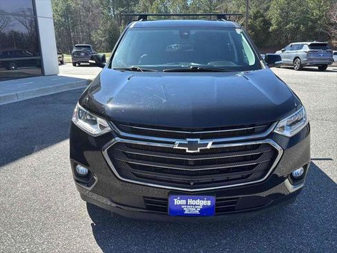 Used 2020 Chevrolet Traverse Premier w/ Redline Edition image 2