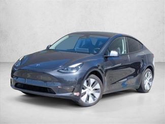 Used 2024 Tesla Model Y Long Range AWD/4WD video 1