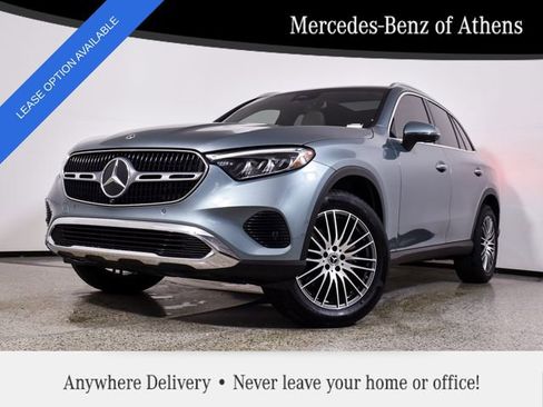 Certified 2025 Mercedes-Benz GLC 300 image 2