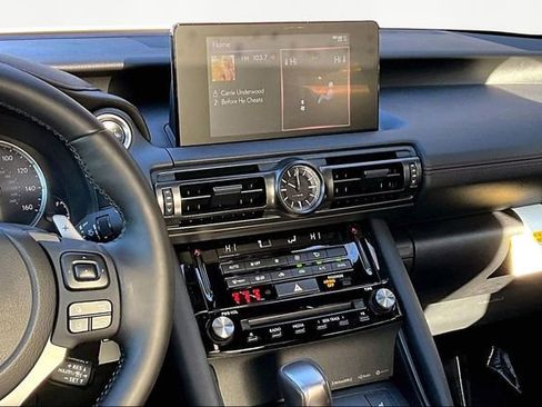 Used 2025 Lexus IS 350 F Sport image 9