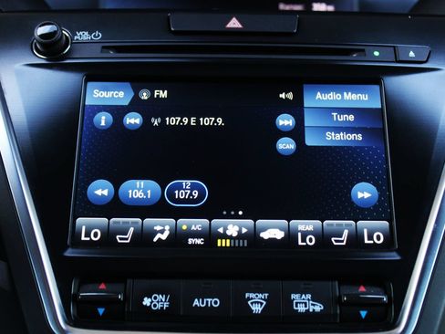 Used 2020 Acura MDX FWD image 28