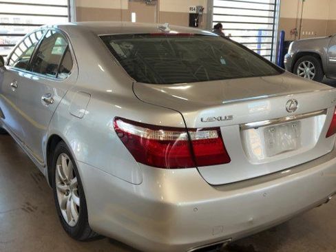 Used 2007 Lexus LS 460 460 image 2