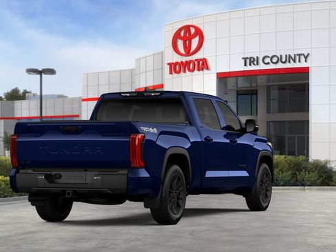 New 2026 Toyota Tundra Limited AWD/4WD image 9