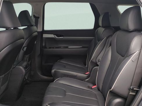 Used 2024 Hyundai Palisade SEL FWD image 10
