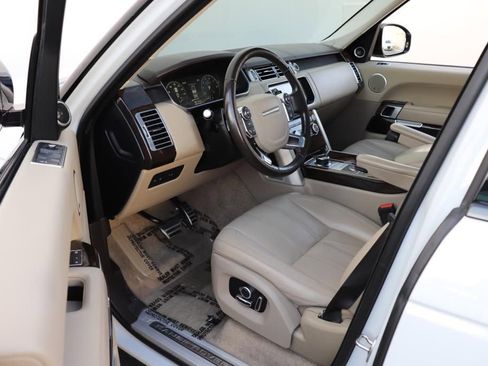 Used 2017 Land Rover Range Rover Long Wheelbase Supercharged image 16