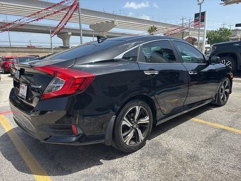 Used 2016 Honda Civic Touring image 6