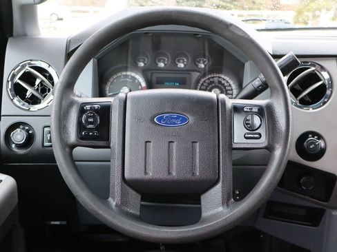 Used 2014 Ford F250 XLT w/ FX4 Off-Road Package image 17