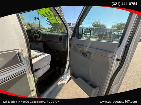 Used 2003 Ford E-150 and Econoline 150 Commercial Van 3D image 20
