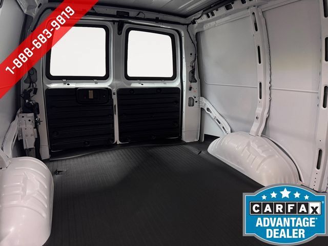 Used 2025 Chevrolet Express 2500 RWD image 23