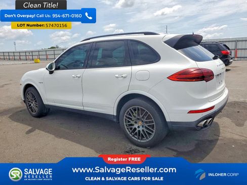 Used 2017 Porsche Cayenne S Platinum AWD/4WD image 3