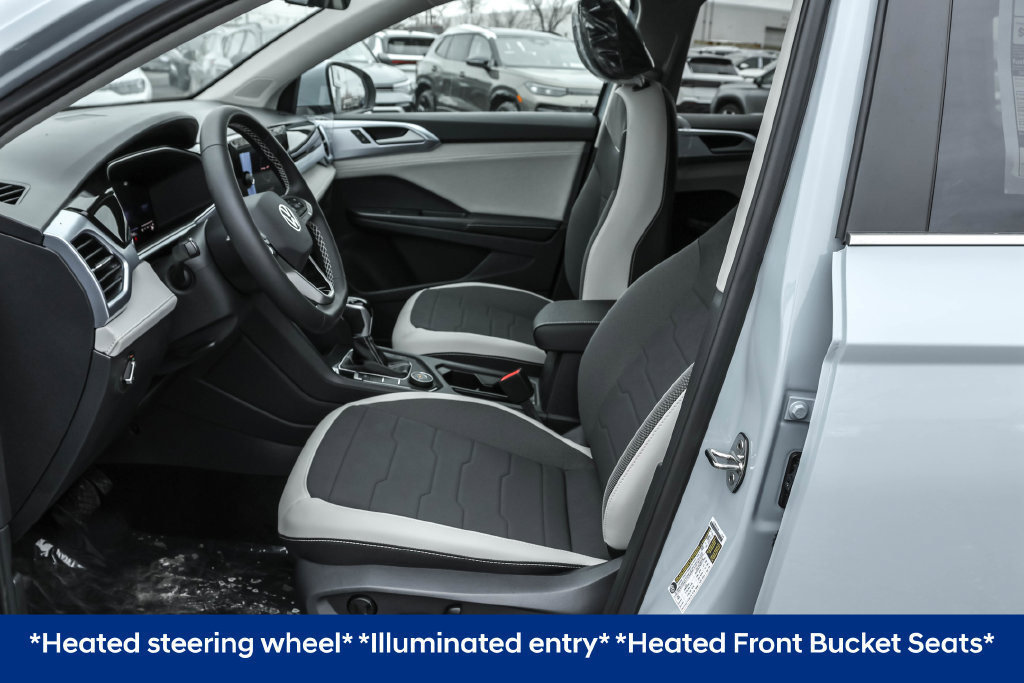 Used 2026 Volkswagen Taos SE AWD/4WD image 5