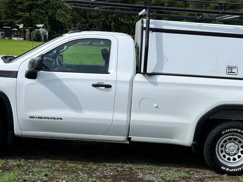 Used 2022 GMC Sierra 1500 Pro w/ Pro Value Package AWD/4WD image 1