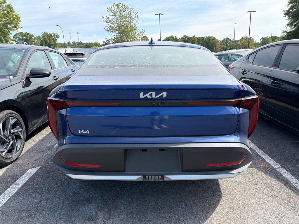 Used 2026 Kia K4 FWD image 5