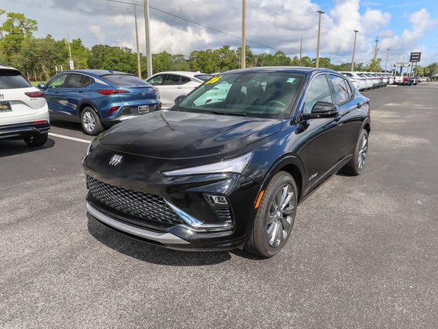 New 2026 Buick Envista Avenir FWD image 3