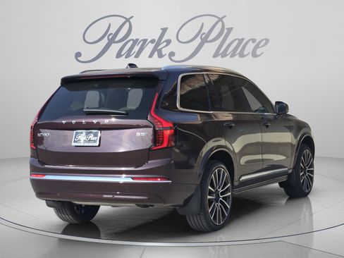 New 2026 Volvo XC90 B5 Ultra w/ Protection Package Premier AWD/4WD image 6