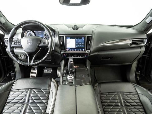 Used 2022 Maserati Levante Modena AWD/4WD image 18