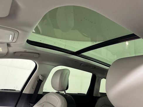 New 2026 Lincoln Nautilus Premier w/ Equipment Group 102A image 24