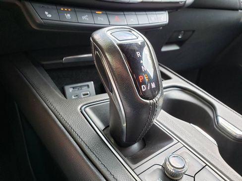 Used 2019 Cadillac XT4 Premium Luxury w/ Enhanced Visibility Package AWD/4WD image 26