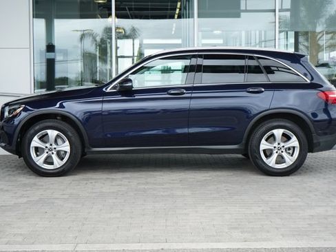 Used 2018 Mercedes-Benz GLC 300 4MATIC image 5
