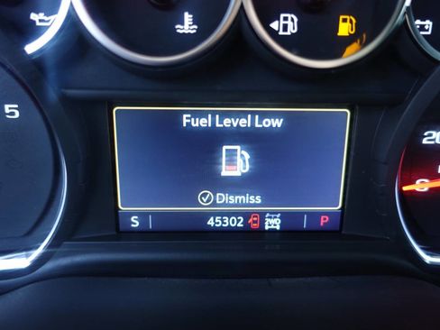 Used 2023 Chevrolet Silverado 2500 LT w/ Convenience Package image 53