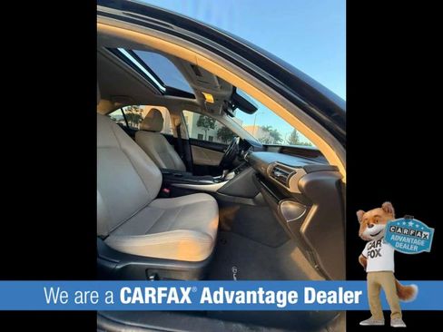 Used 2017 Lexus IS 200t w/ Navigation System Package RWD image 31