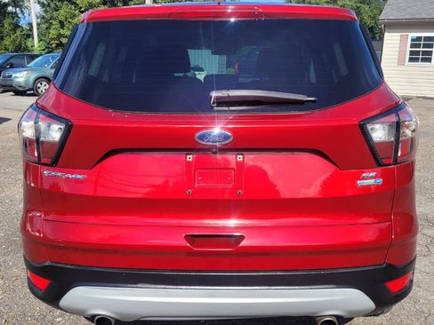 Used 2017 Ford Escape SE AWD/4WD image 7