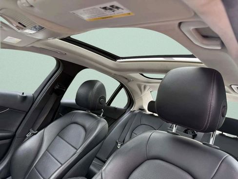 Used 2016 Mercedes-Benz C 300 4MATIC Sedan image 21