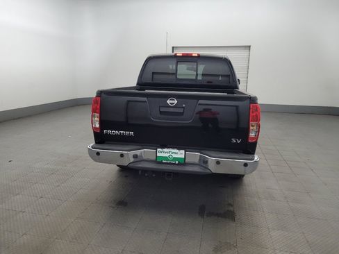 Used 2018 Nissan Frontier SV w/ Value Truck Package image 7