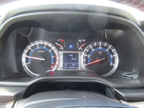 Used 2016 Toyota 4Runner Trail Premium image 33