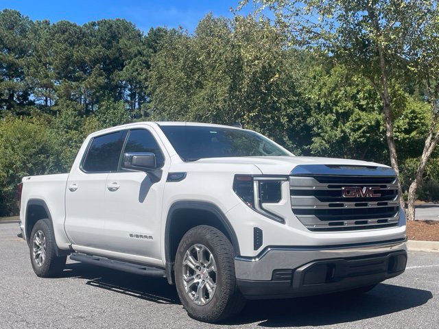 Used 2024 GMC Sierra 1500 SLE w/ X31 Off-Road Package AWD/4WD image 1