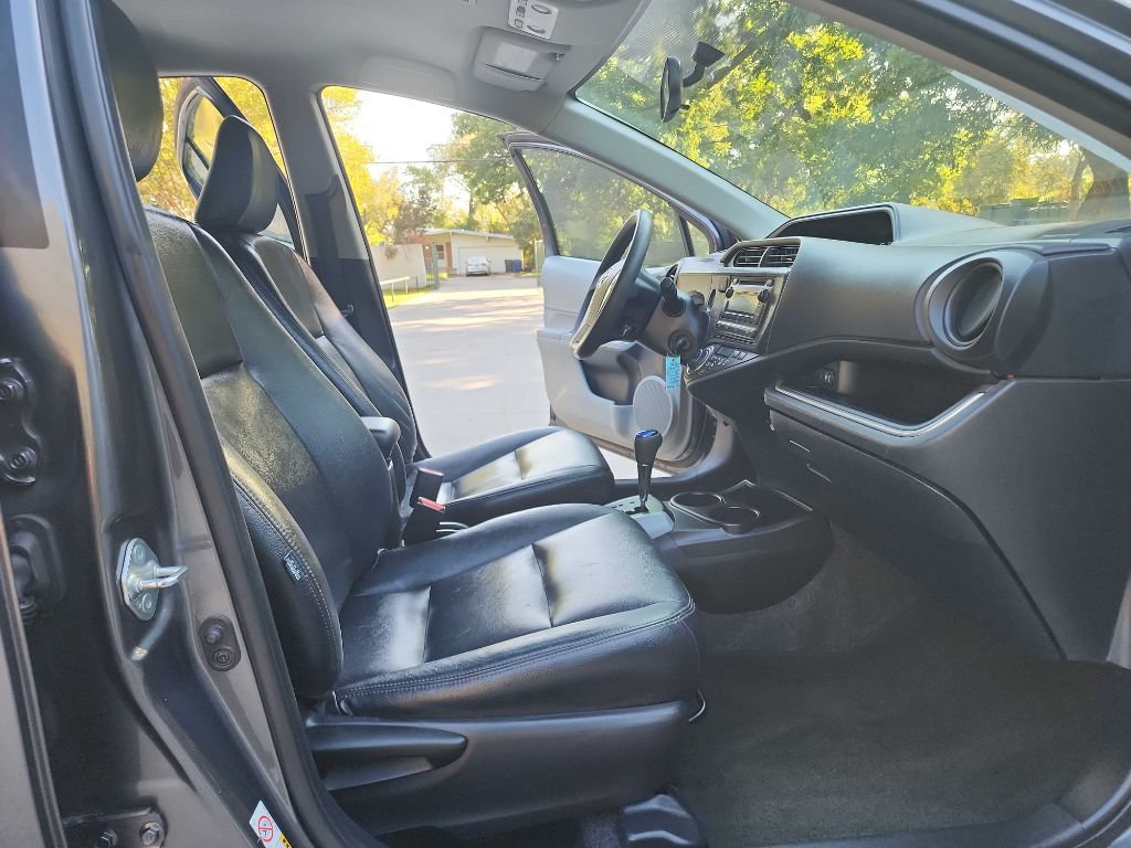 Used 2014 Toyota Prius C Two FWD image 27