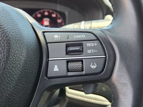 Used 2024 Honda Accord Sport image 18