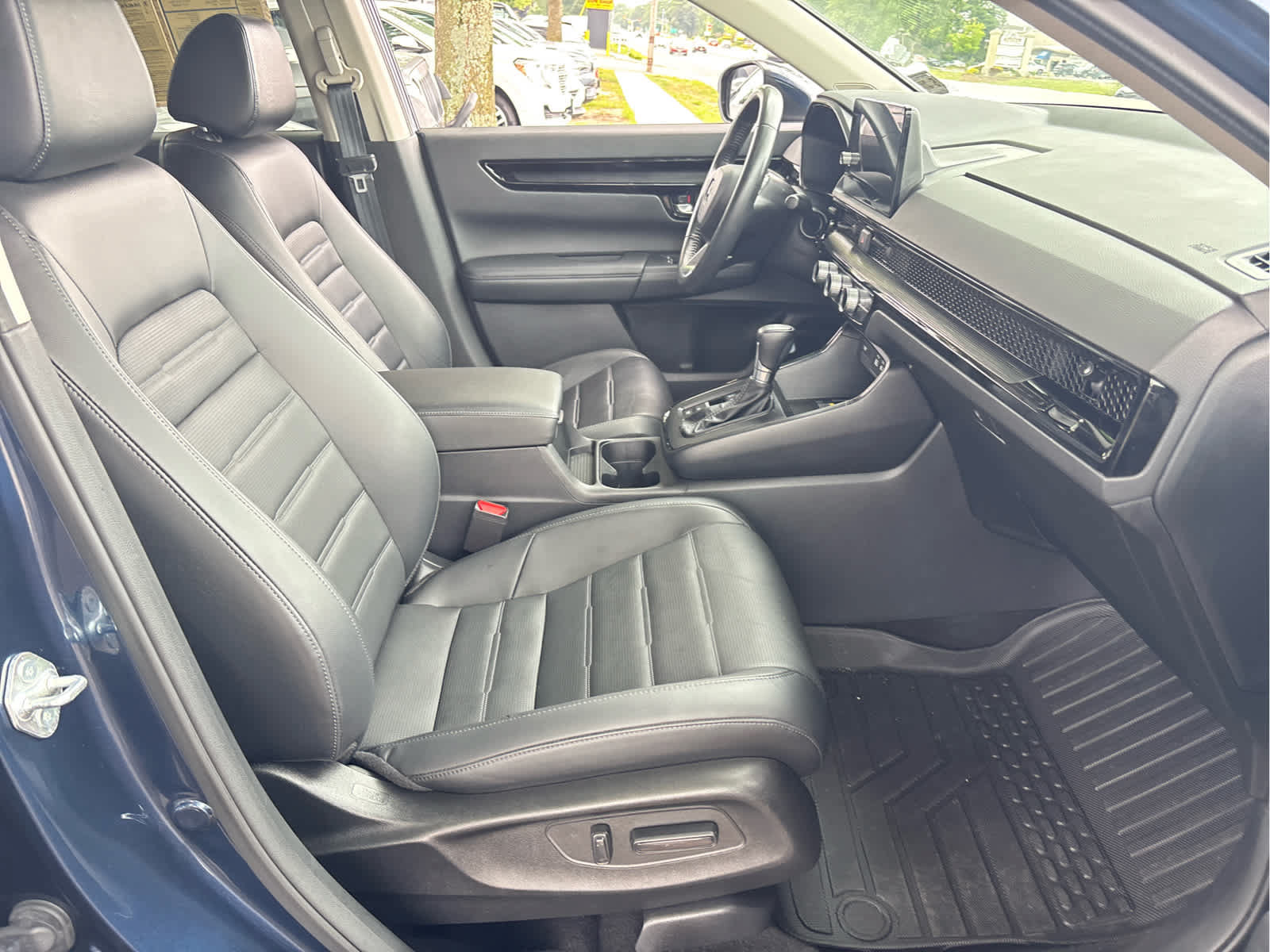 Used 2023 Honda CR-V EX-L image 24