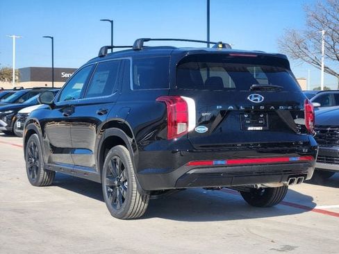 Used 2025 Hyundai Palisade XRT FWD image 4