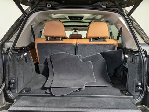 Certified 2022 BMW X7 xDrive40i w/ Premium Package image 46