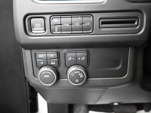 Used 2021 Chevrolet Tahoe LT w/ LT Signature Plus Package AWD/4WD image 10