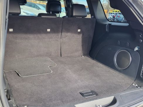 Used 2021 Jeep Grand Cherokee Laredo X image 13