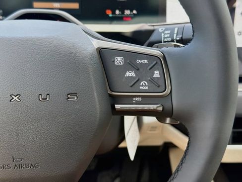 New 2026 Lexus ES 350e w/ Convenience Package FWD image 38