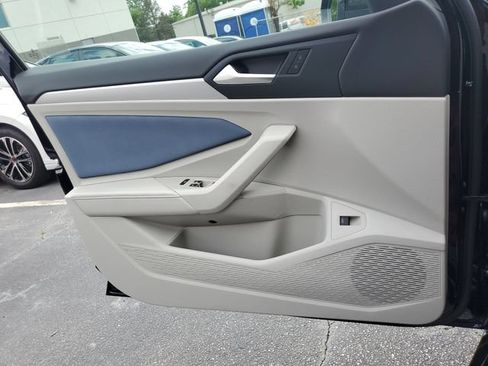 New 2026 Volkswagen Jetta SE FWD image 29