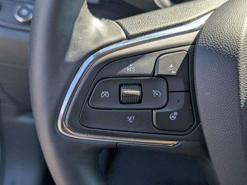 Used 2025 Buick Envista Avenir FWD image 35
